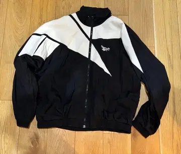 Reebok 나일론 자켓 블랙/화이트 90s 구제 의류