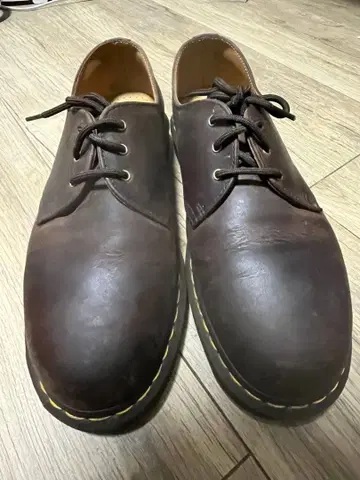 닥터 마틴 3홀 슈즈 브라운