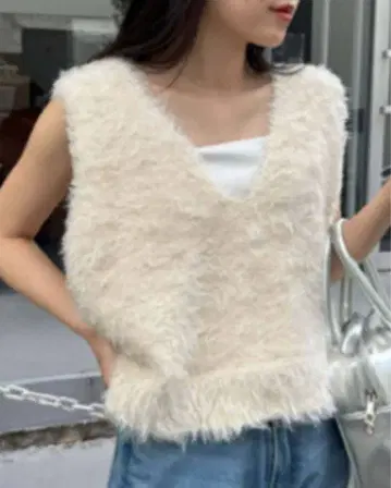 CIAOPANIC TYPY 믹스 페더 얀 크롭 기장 베스트