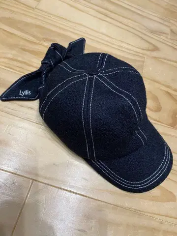 La Maison de Lyllis (메종 드 릴리스) 리본 캡