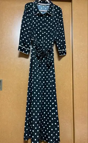 ROYAL PARTY 도트 무늬 롱 드레스