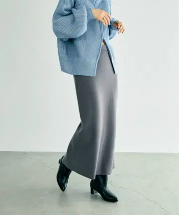 LEPSIM 렙심 12 게이지 총침 내로우 스커트 차콜 FT