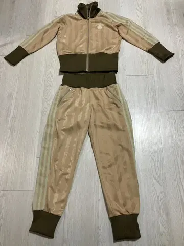 목요일 한정 판매 adidas 3 셋업 상하의 헤이세이 갸루 크롭 Y2K