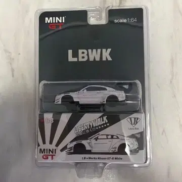 MINI GT LB Works Nissan GT-R White