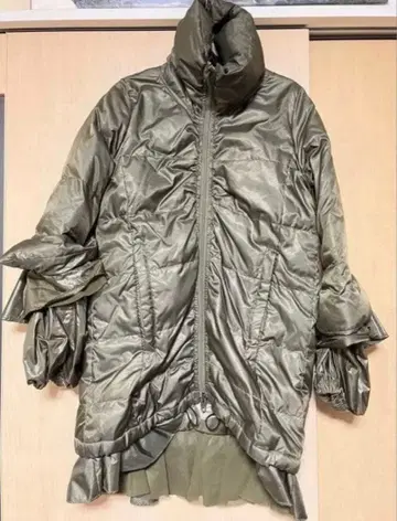 아차츄무무챠챠 프릴 다운 코트 카키 다운 다운 자켓