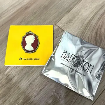 Mrs. GREEN APPLE 바벨탑 랜덤 아이템 카메오 핀즈 B