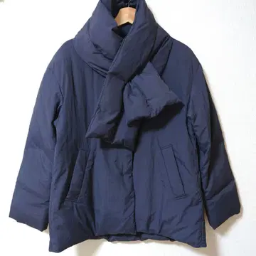 언타이틀 [세탁 가능/머플러 포함] 나일론 타프타 다운 M 사이즈