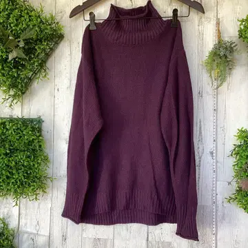 평평하게 놓았을 때 가슴 너비 51