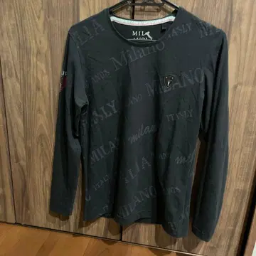 밀라노 텍스트 디자인 블랙 긴팔 셔츠 M