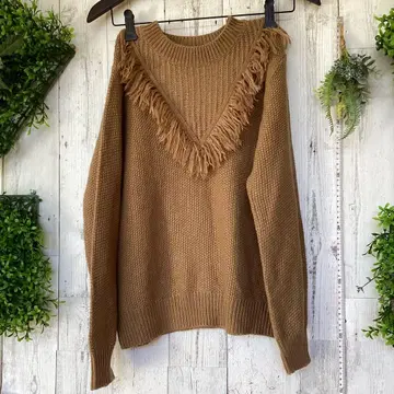 평평하게 놓았을 때 가슴 너비 52