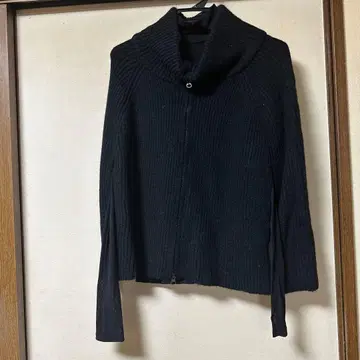 블랙 리브 볼레로, 이너 포함