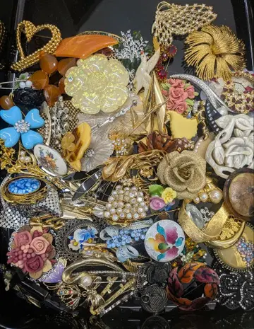 앤티크 빈티지풍 브로치 1070그램 모음