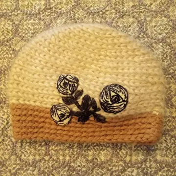 미나 페르호넨 히토미 시노야마 니트 모자 rosy