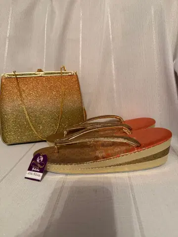 일본 의류용 조리 오렌지와 골드 백 세트 이토추 백