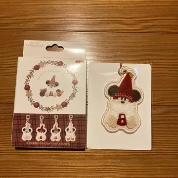 [ 새상품 ] 디즈니 리조트 크리스마스 릴린링 키체인 ( 빨간색 )