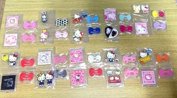 헬로키티 아크릴 스탠드 컴플리트 훼미리마트 한정판