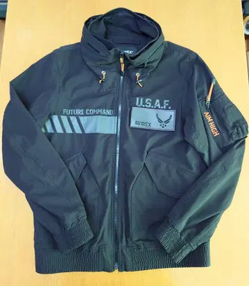 AVIREX 퓨처 명령어 자켓