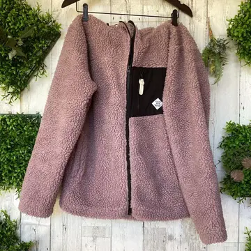 평평하게 놓음 가슴 너비 60 소매 폭 22