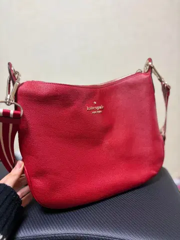 케이트 스페이드 숄더백 빨간색