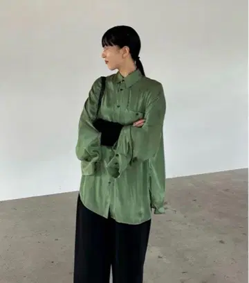 CLANE CHAMBRAY LOOSE SHIRT