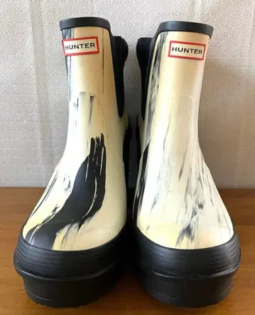 HUNTER 헌터 레인부츠 마블 패턴 통굽 힐