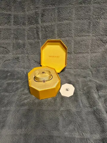 [ 새상품급 ] swarovski 옥타곤 뱅글 팔찌 스와로브스키