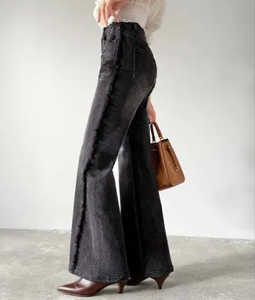 사이드 프린지 데님 플레어 팬츠