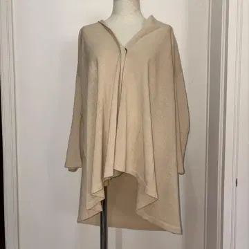 알베로베로 디자인이 멋진 가디건