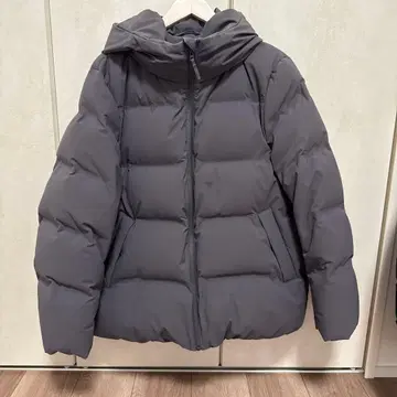 UNIQLO 심리스 다운 파카