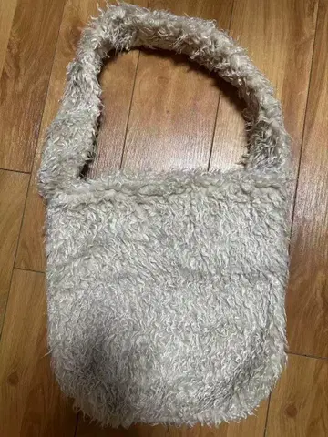 Todayful Volume Fur Shoulderbag