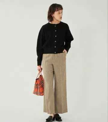 하프 게이지 크롭 가디건 블랙 그린 라벨 릴랙싱