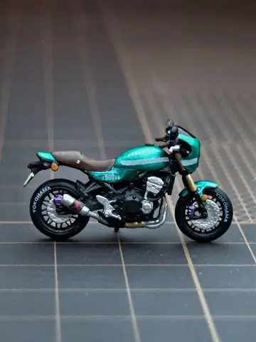 1/64 스케일 가와사키 Z900RS 미니어처