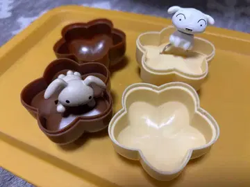 비즈 팔찌와 반지