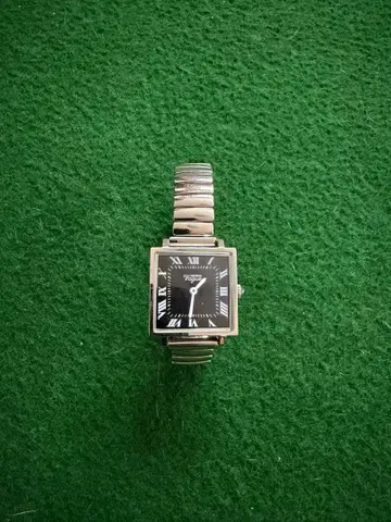 vague watch carre S 사이즈