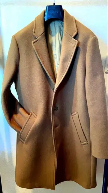 UNIVERSAL PRODUCTS 체스터 코트 베이지 (카멜)