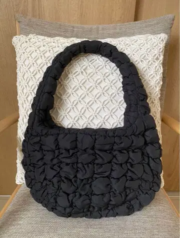 [ COS ] 퀼트 미니백