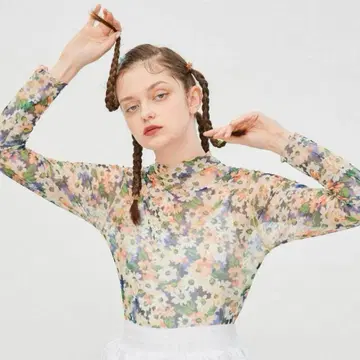 POPPY 아사기니요 시스루 상의 꽃무늬