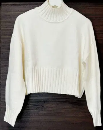 NATURAL BEAUTY BASIC 하이넥 니트