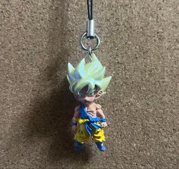 드래곤볼 UDM 손오공 슈퍼 사이어인 블랙 끈 초기