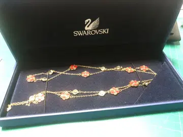 스와로브스키 목걸이 알렉사