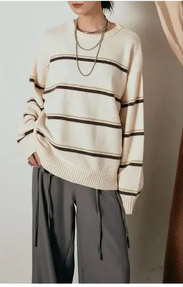 알파카 터치 보더 풀오버 아이보리 esica