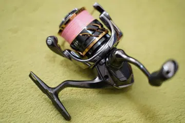 TWIN POWER C2000SD 스피닝 릴