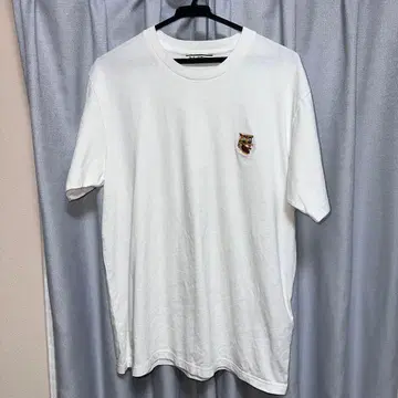 오니츠카타이거 T셔츠