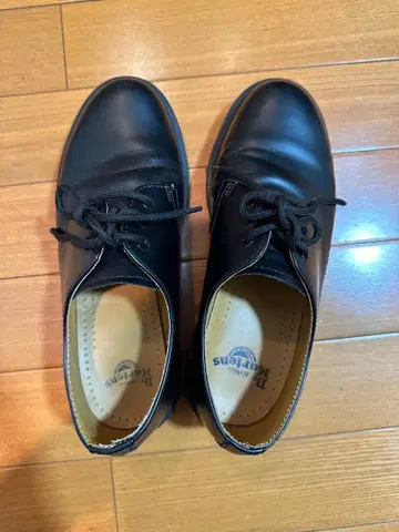 닥터 마틴 가죽 신발 US7 25.0cm