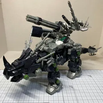 코토부키야 HMM 조이드 다크 혼 조립 완료