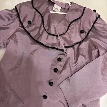 MEICO 프릴 달린 핑크 셔츠