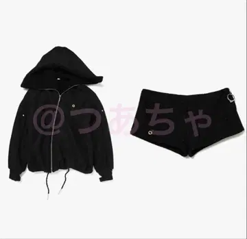 theredthread Sringasymmetryhoodielace