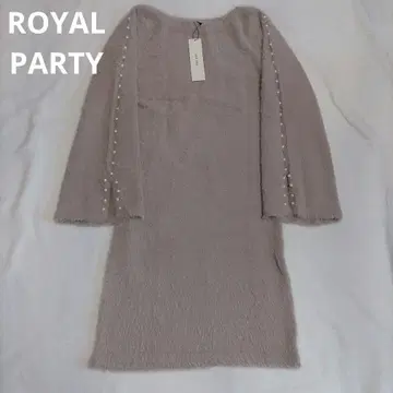ROYAL PARTY 베이지 긴팔 샤기 니트 원피스 펄