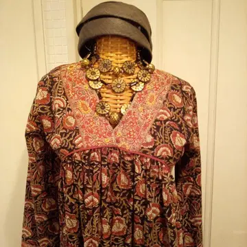 택 포함 새상품 에스닉 꽃무늬 긴팔 원피스