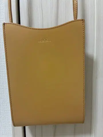 APC 가죽 숄더백 미니백 미니 스마트폰 파우치 사코슈